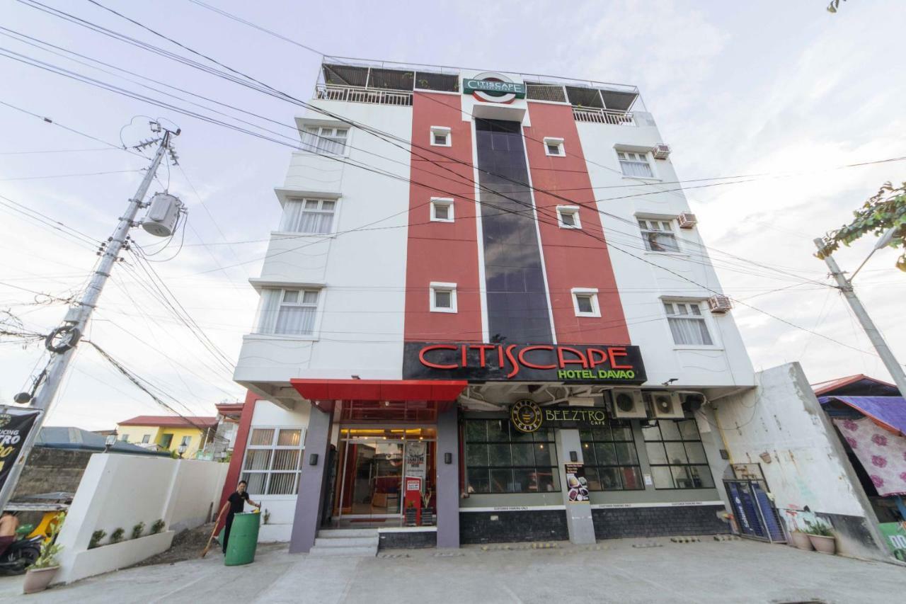 红多兹Plus酒店-近达沃SM兰昂|员工已接种疫苗 外观 照片