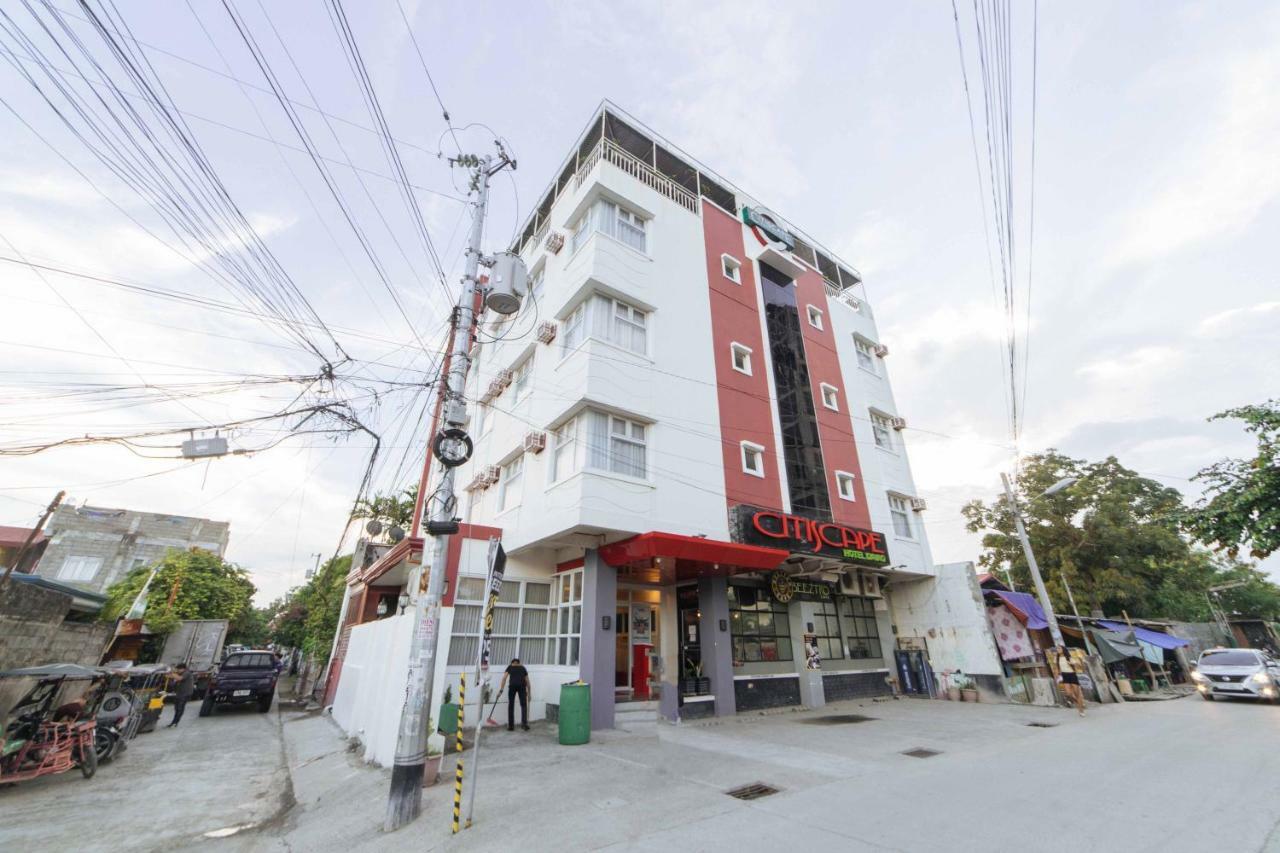 红多兹Plus酒店-近达沃SM兰昂|员工已接种疫苗 外观 照片